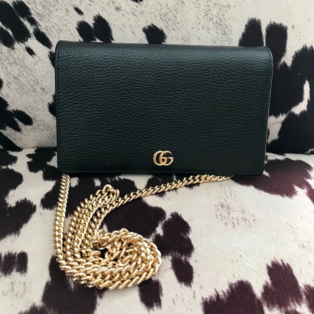 Gucci Petite Marmont Wallet with Chain